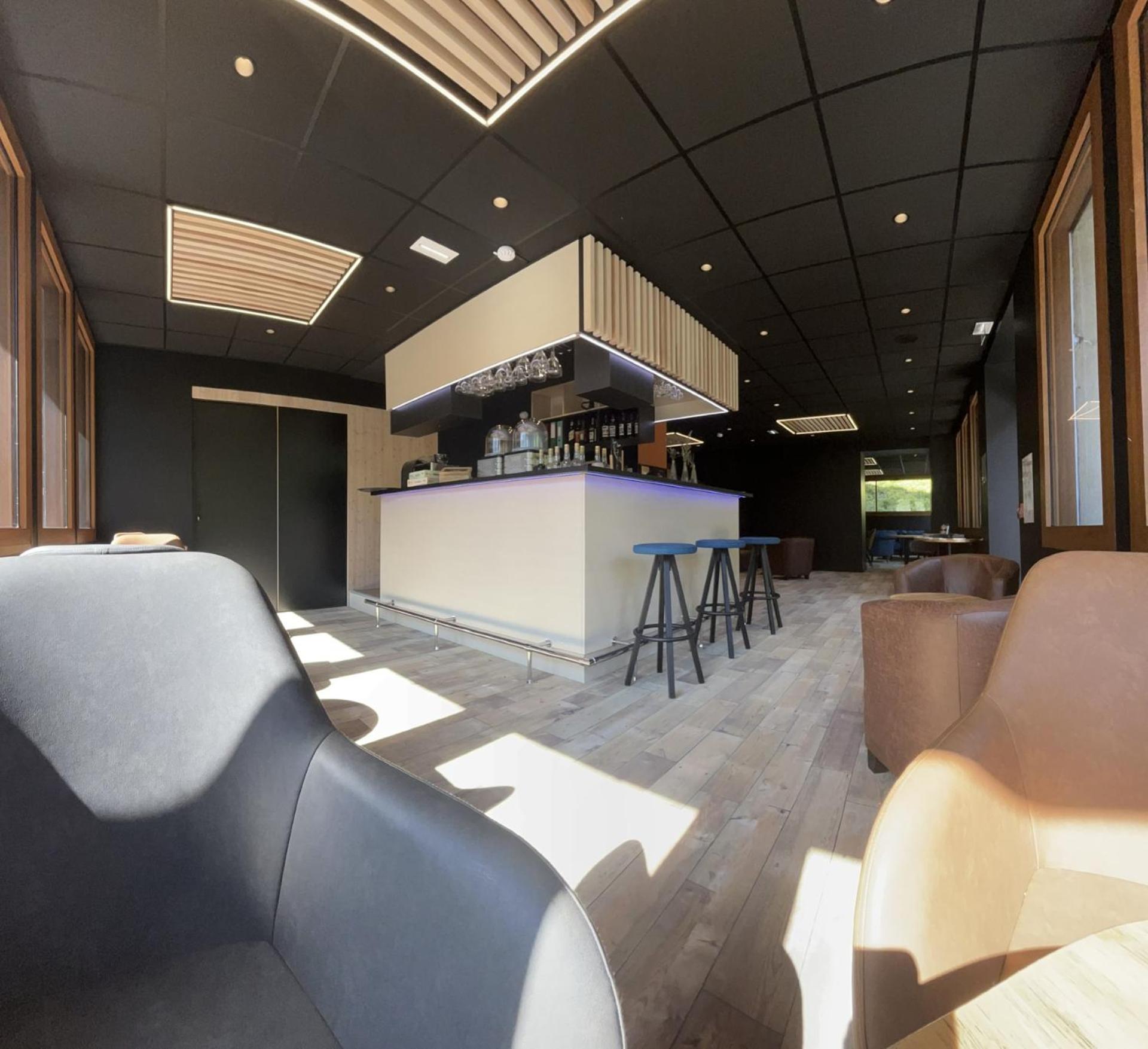 Hotel Du Puy Ferrand , Restaurant La Table De L'Ours Ле-Мон-Дор Экстерьер фото
